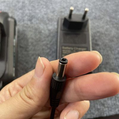 [Sạc nhanh 40W]Cục sạc máy khoan 21v,24v,26v makita 36v(pin 5 cell)