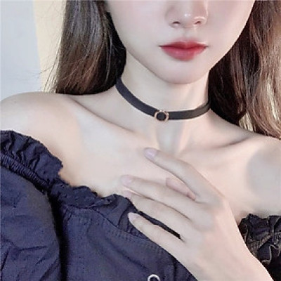 Combo 5 cái vòng cổ Choker ren cao cấp, phong cách Hàn Quốc thể hiện sự trẻ trung, năng động ,có thể kết hợp với trang phục hàng ngày,rất hợp với các dịp lễ tạo nên sự thu hút và nổi bật cho cổ bạn