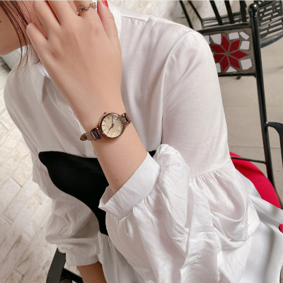 Đồng Hồ Nữ Julius Hàn Quốc JA925E Dây Da Cá Tính