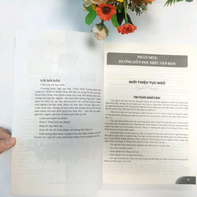 Sách - Bồi Dưỡng Ngữ Văn 7 - Biên soạn theo chương trình GDPT mới