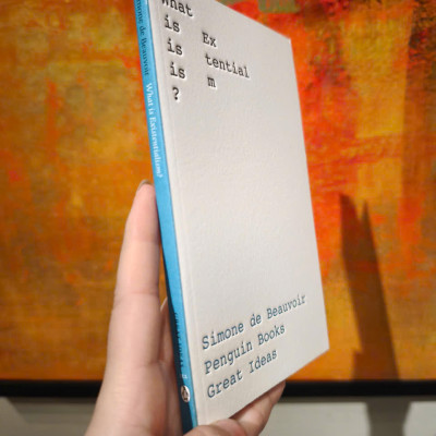Sách - What Is Existentialism? (Penguin Great Ideas) by Simone De Beauvoir/History & Criticism/Sách ngoại văn