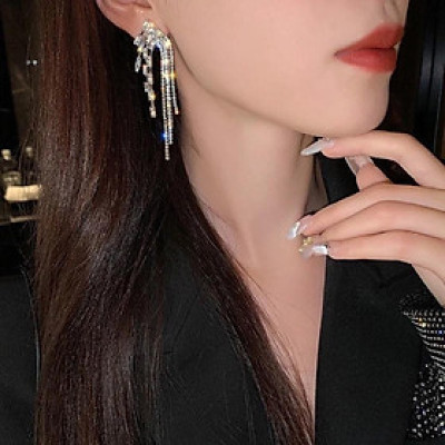 Earrings nữ đeo tai dáng dài chảy gắn đá cao cấp