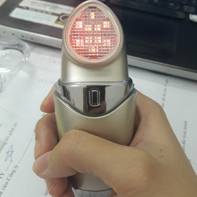 Máy Làm Căng Mịn Da Mặt Tescom NTE10