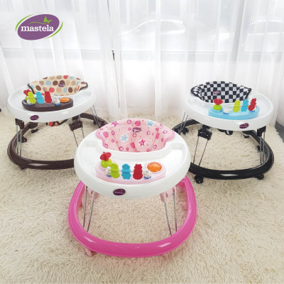 Xe tròn tập đi có đồ chơi và nhạc cho bé Mastela W2002 bánh xe cao su hãm di chuyển theo quán tính siêu nhẹ xoay 360 độ