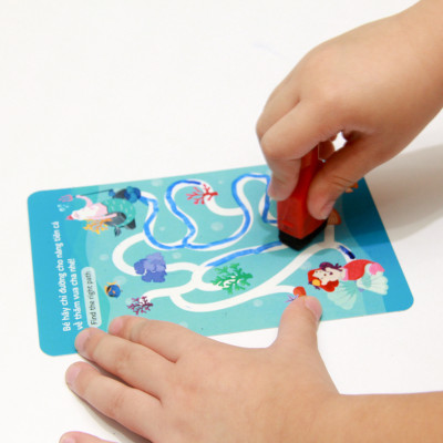 Bộ thẻ trò chơi kỹ năng - Thiên nhiên tươi đẹp (100 trò chơi phát triển trí não đa dạng chủ đề cho bé)