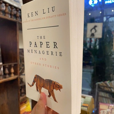 Sách - The Paper Menagerie and Other Stories by Ken Liu - Fantasy/Fiction book in English