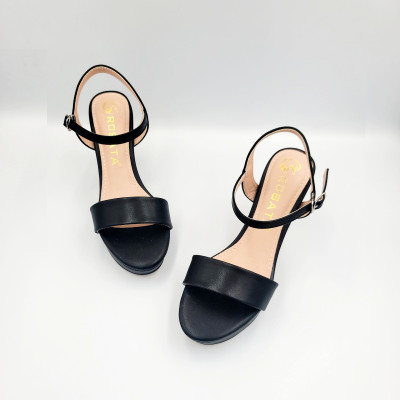Giày sandal nữ cao gót 9 phân hàng hiệu rosata đẹp màu đen da mềm ro599