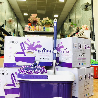 Bộ lau nhà tròn xoay 360 Coco 07 Tặng kèm 2 bông lau