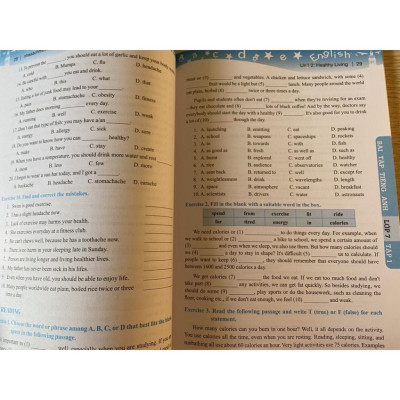 Sách - Bài tập Tiếng Anh lớp 7 ( tập 1 + tập 2) Global Success