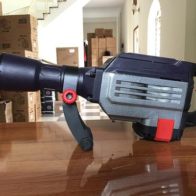 MÁY ĐỤC BÊ TÔNG 30 LY MAKUTE DH65 ( 2200W, 65MM, SIÊU KHỎE, BỀN, ROTOR 100% DÂY ĐỒNG )- HÀNG CHÍNH HÃNG