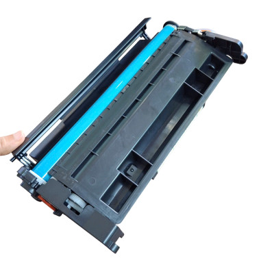 Hộp mực dành cho HP Pro 4003dn, M4003dw, MFP 4102fdn, 4103fdw. Hàng chính hãng NC đã có sẵn chíp, có mã mực 151A (W1510A) dùng cho máy in