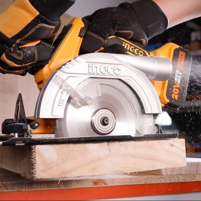 Máy cưa đĩa tròn dùng pin Lithium 20V INGCO CSLI1651 - HÀNG CHÍNH HÃNG