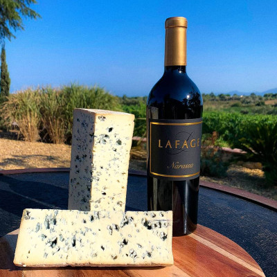 Rượu vang Organic Famille Lafage Narassa 2018 (Pháp) kèm túi hộp,đồ khui  