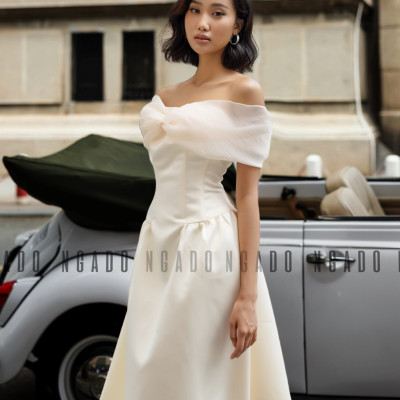 Đầm bẹt vai phối voan kem NGADO, Đầm dự tiệc sang chảnh, Đầm hở vai